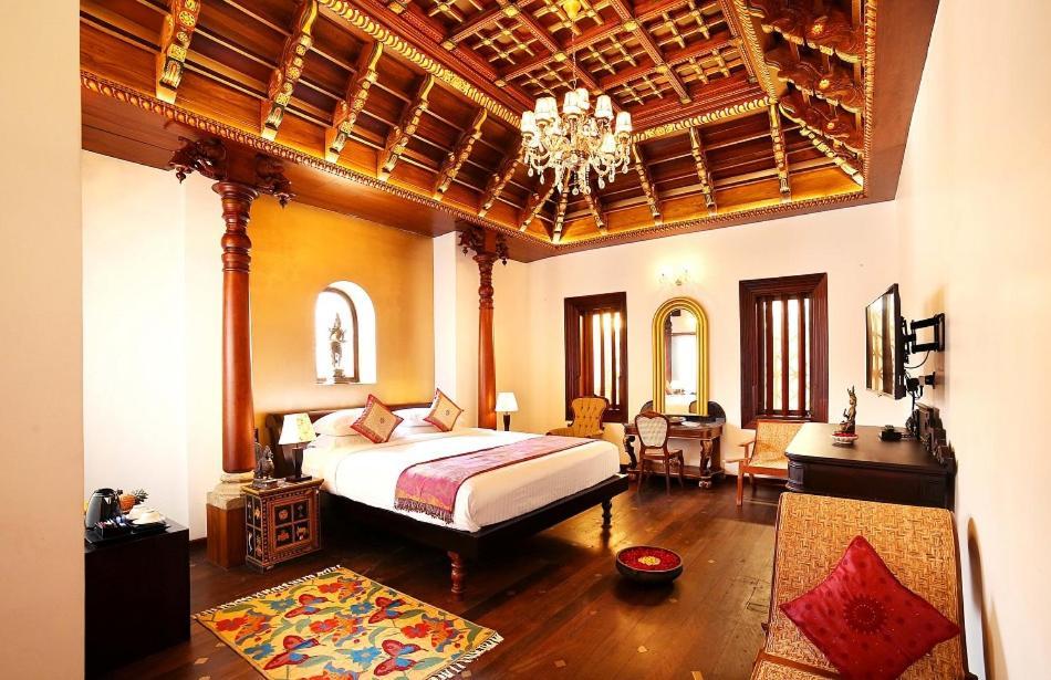 Ginger House Museum Hotel Коччи Экстерьер фото