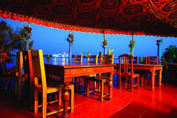 Ginger House Museum Hotel Коччи Экстерьер фото