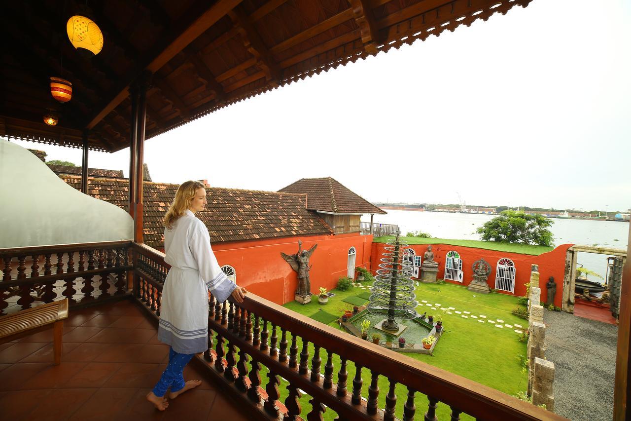 Ginger House Museum Hotel Коччи Экстерьер фото